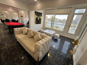 3 - Bedroom Nile view Apartment Next to the Four Seasons Hotel